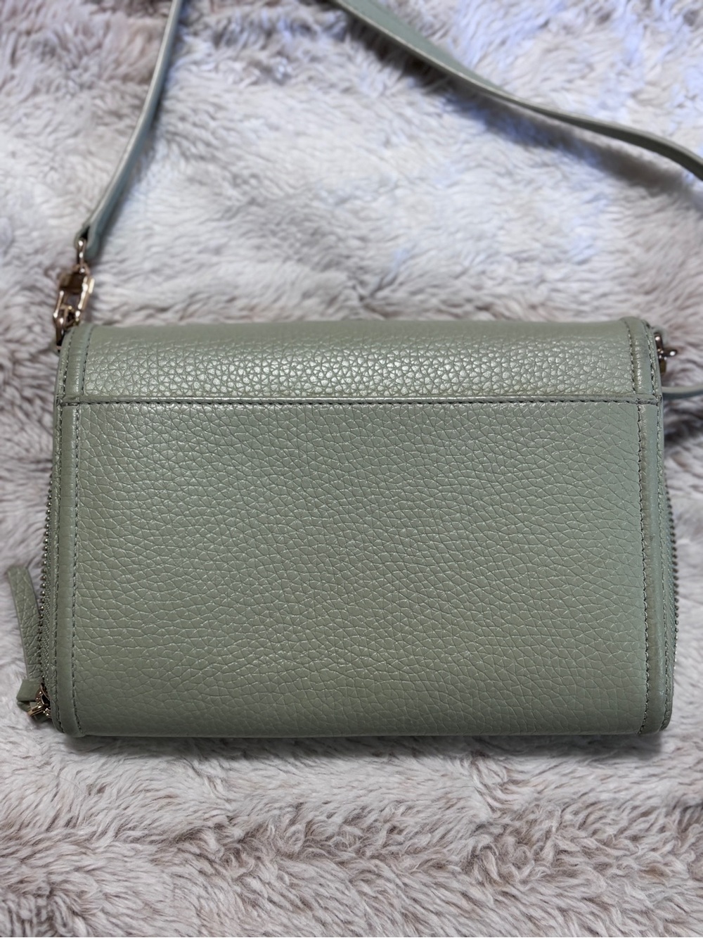 Tory Burch Thea Flat Wallet Cross Body in Garden Sage - Picture 6 of 10